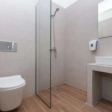 Отель Aqua Luxury By Estia Рода