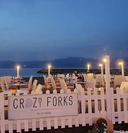 Отель Aqua Luxury By Estia 4*