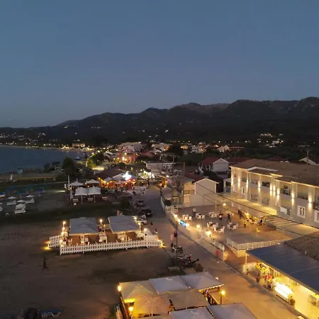 Aqua Luxury By Estia