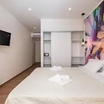 Hotel Aqua Luxury By Estia 4*