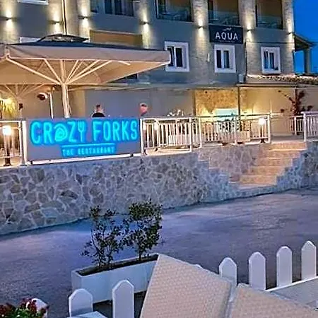 Aqua Luxury By Estia 酒店 4*