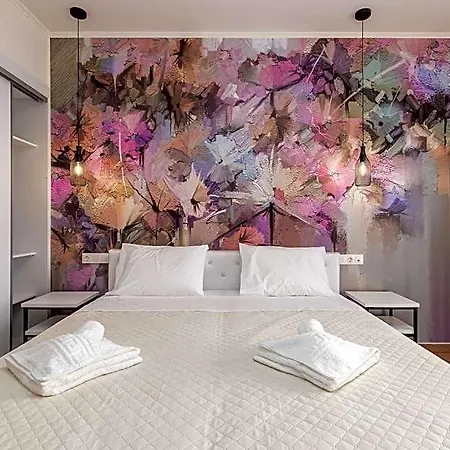 Aqua Luxury By Estia Hotel 4*
