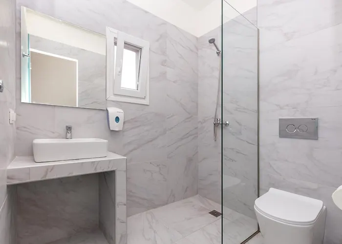 Aqua Luxury By Estia Otel Roda (Corfu)