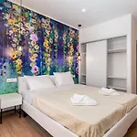 Aqua Luxury By Estia 4* 罗达